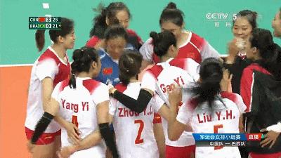 2003年天津女排与八一女排决赛,3比0轻取印度中国女排取得开门红