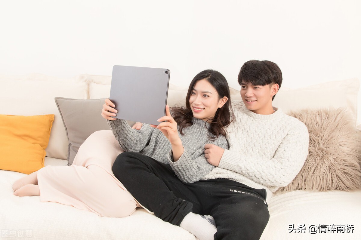 给女孩子一些对男生的建议,女人不喜欢男人会接受她的礼物吗