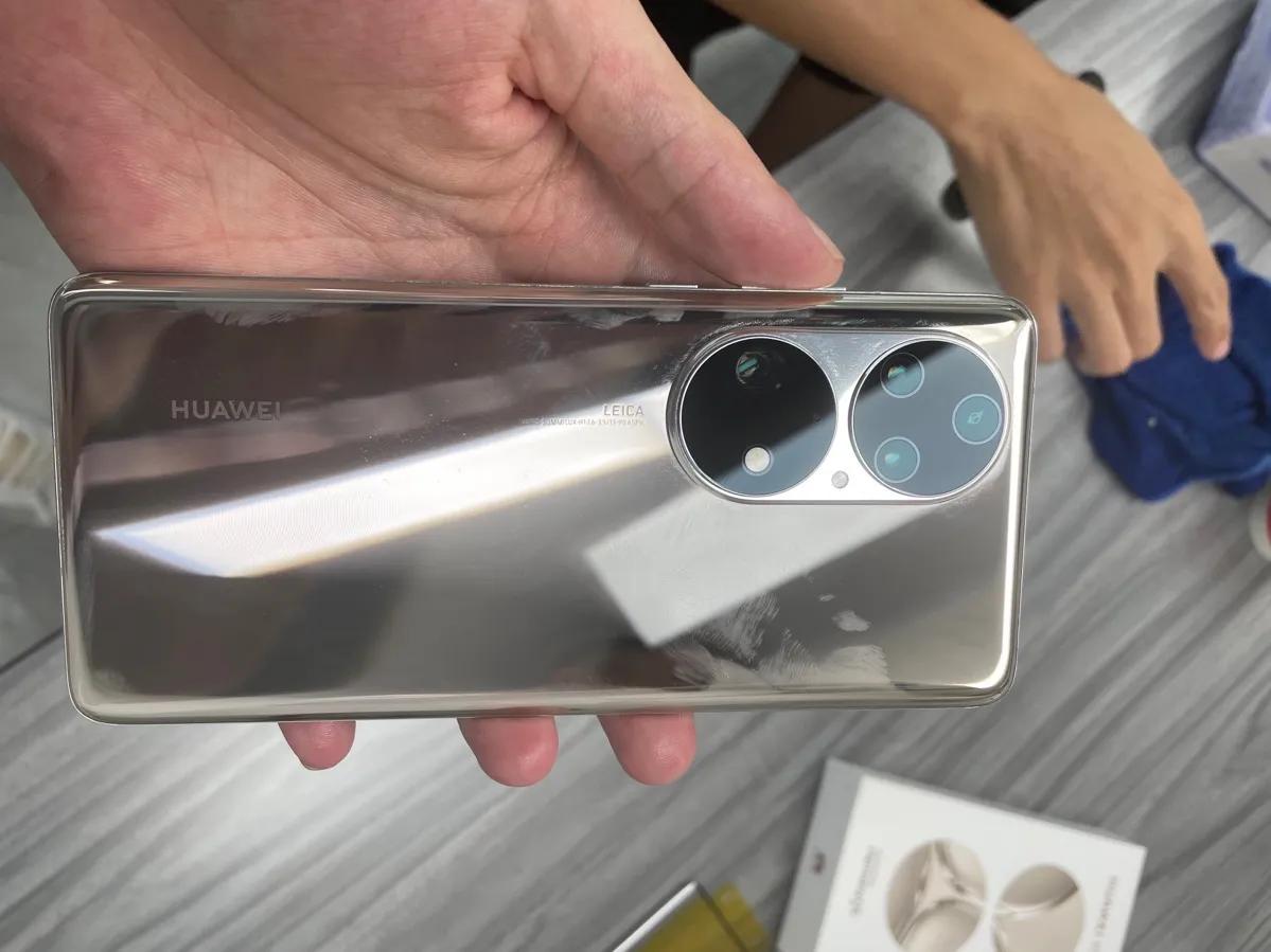 华为p40pro防窥钢化膜贴膜技巧,华为p40pro曲面手机钢化膜怎样贴