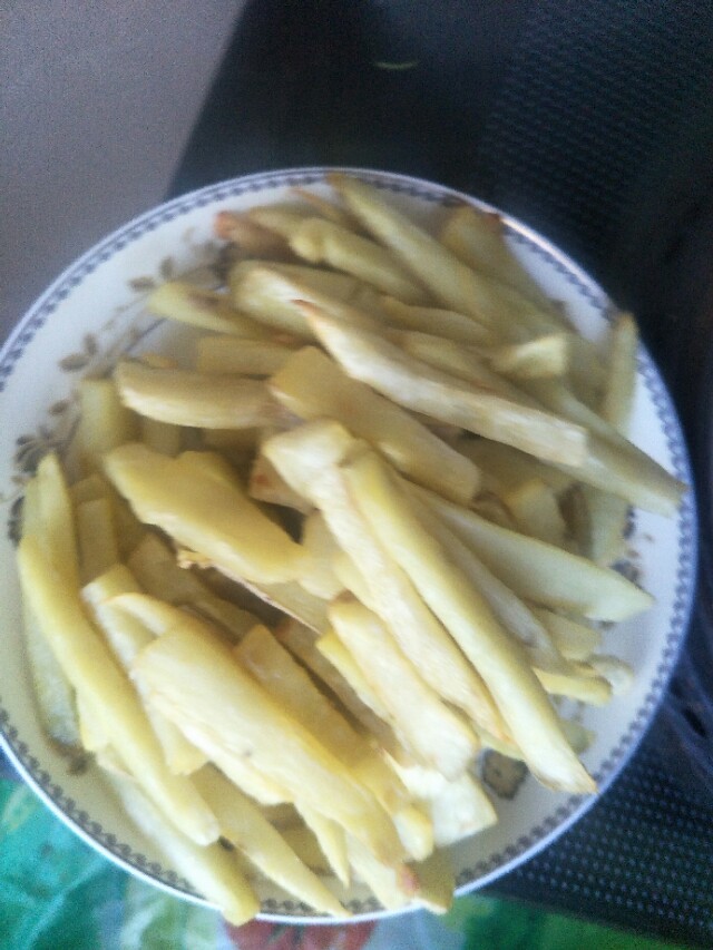 自制炸薯条简单做法,自制炸薯条一秒学会超好吃