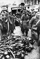 历史上的11月份重大事件,历史上的今天有什么重大事件