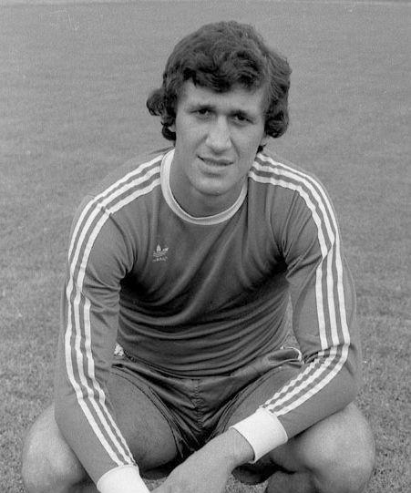 莱万三大金靴,莱万成为第一