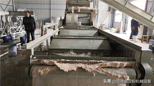 全自动红薯淀粉加工全过程,红薯淀粉加工机器设备工作全过程