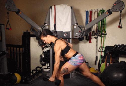 哑铃经典8个动作练胸和全身,8个哑铃动作在家一样可以锻炼