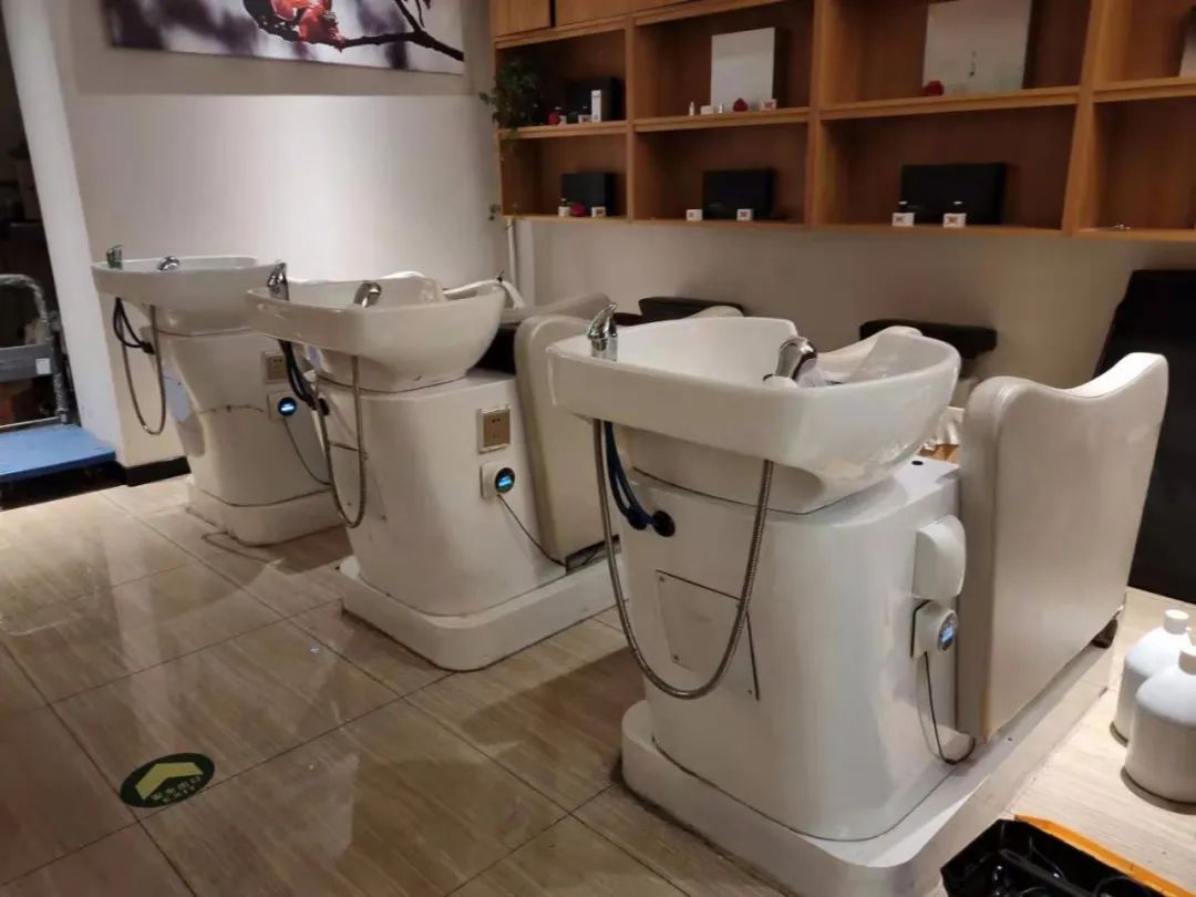 融资超3500万，汽车精英杀入美发赛道，为门店节省70%水电