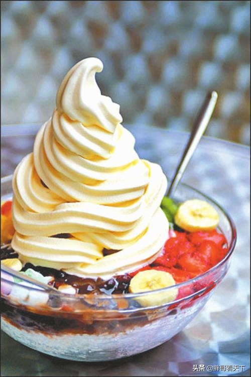 夏日饮品自制冰激凌简单冷饮,夏日茶饮自制冰淇淋怎么做