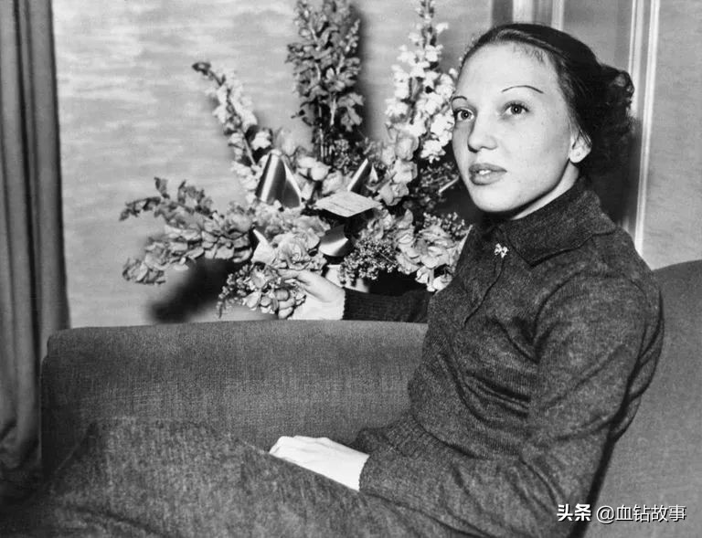 大洋彼岸的“子宫掠夺者”