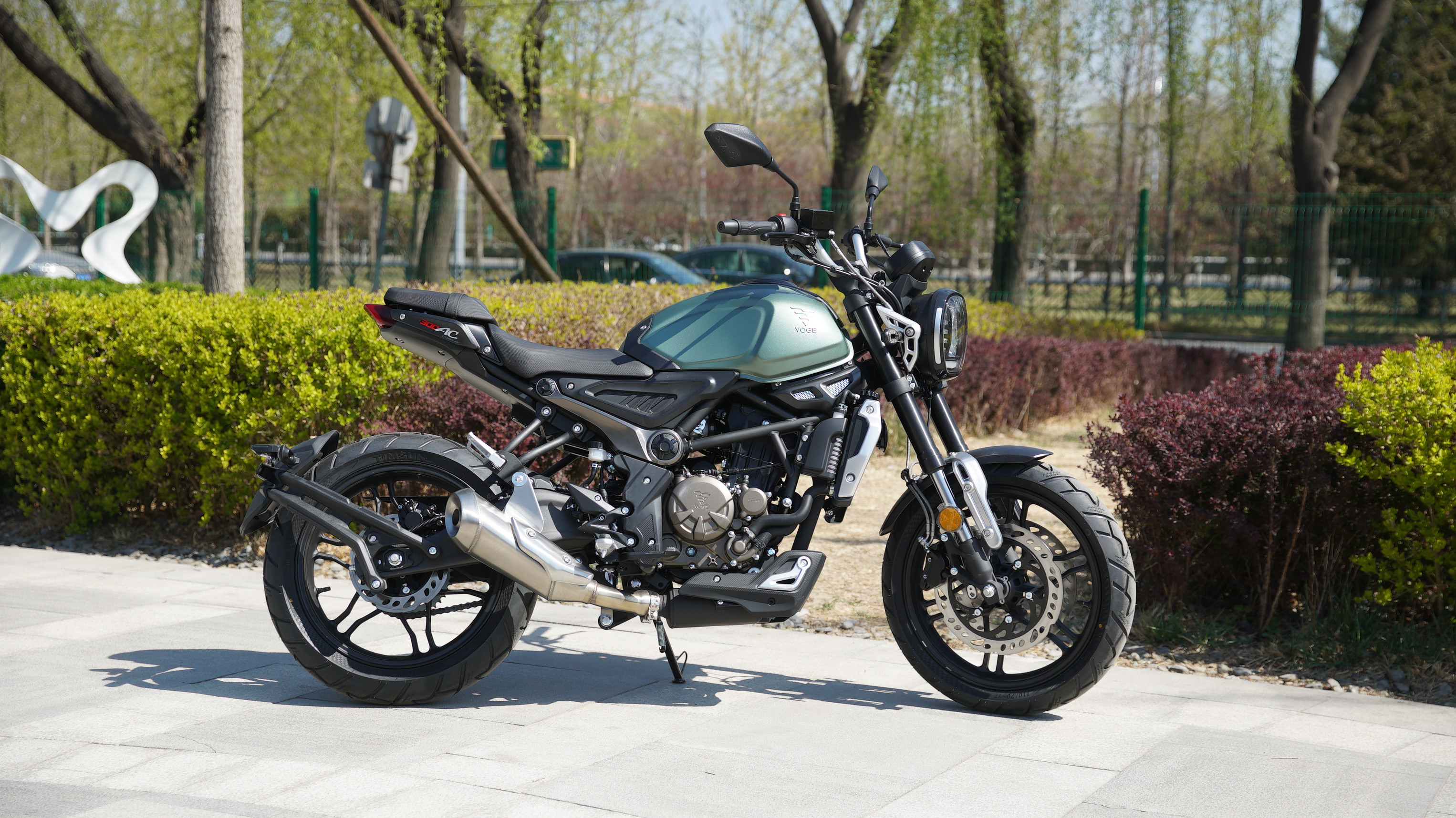 月薪一万推荐买什么二手车,月薪8000左右买的车