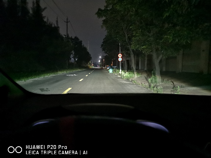 氙气灯led灯激光灯区别,汉雷氙气灯有5000k的吗