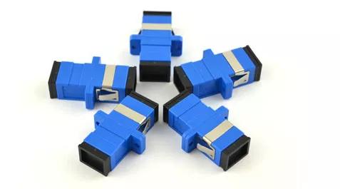 光纤终端盒法兰熔接,光纤终端盒和odf架的区别