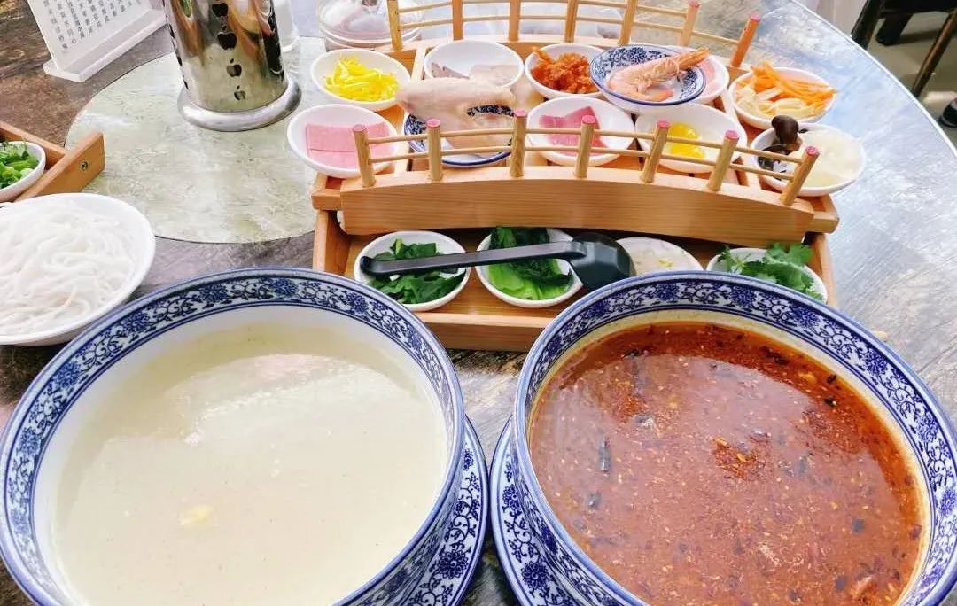 西安必吃的15家超好吃的米线合集,西安最有名的九家米线