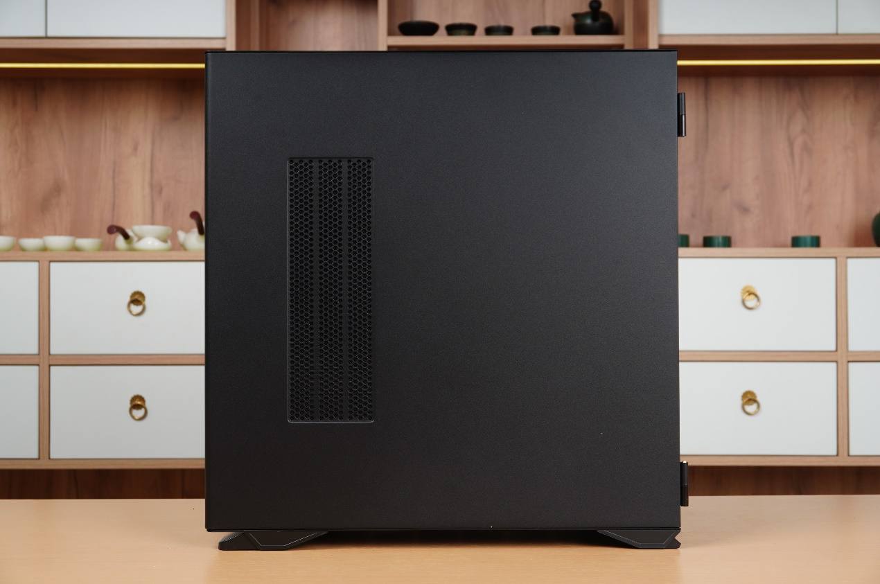 爱国者yogom2机箱,爱国者yogok100机箱风扇接哪里