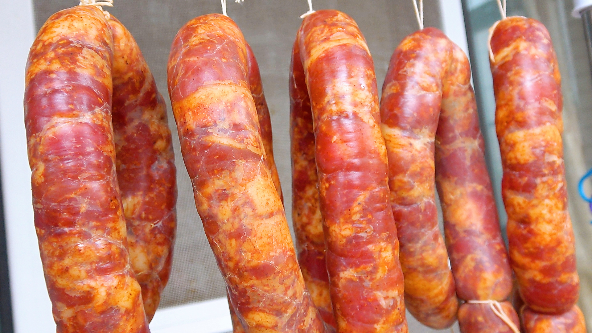 四川香肠怎么做才好吃？50年老配方告诉你，麻辣鲜香不发霉