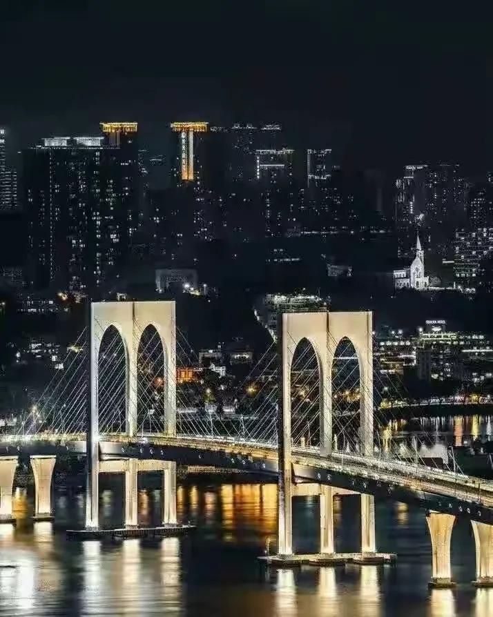 杀猪盘女人哄男人的套路,股票杀猪盘的套路