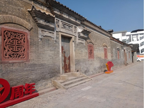 59个重大项目总投资142亿,2022年294个在建重大工程项目