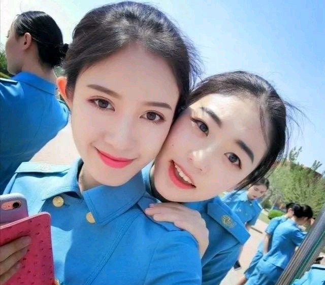 日本人出上联：“本日飞机飞日本”，我国网友对的下联大快人心