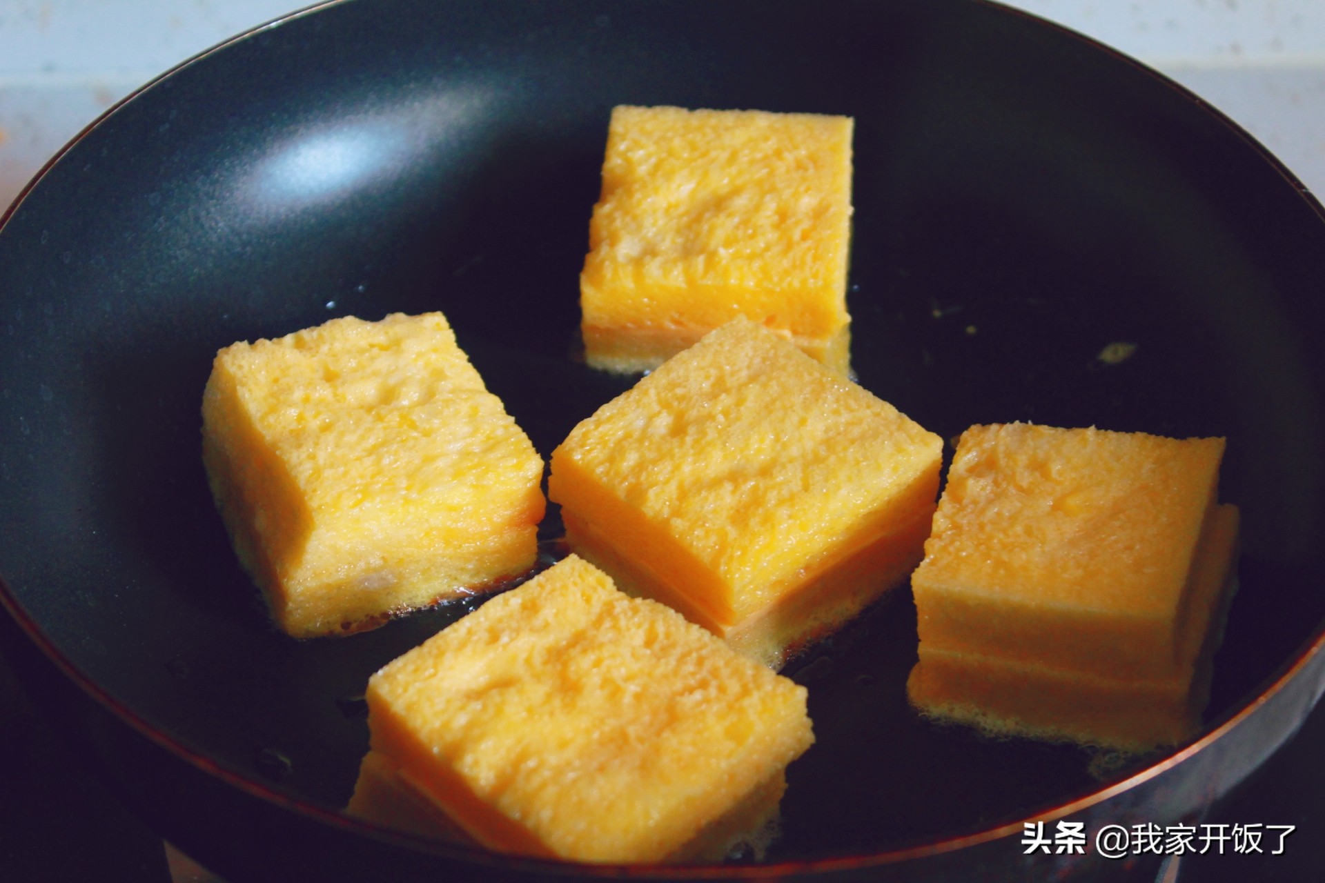 西多士的做法大全家庭版,平底锅爆浆芝士西多士