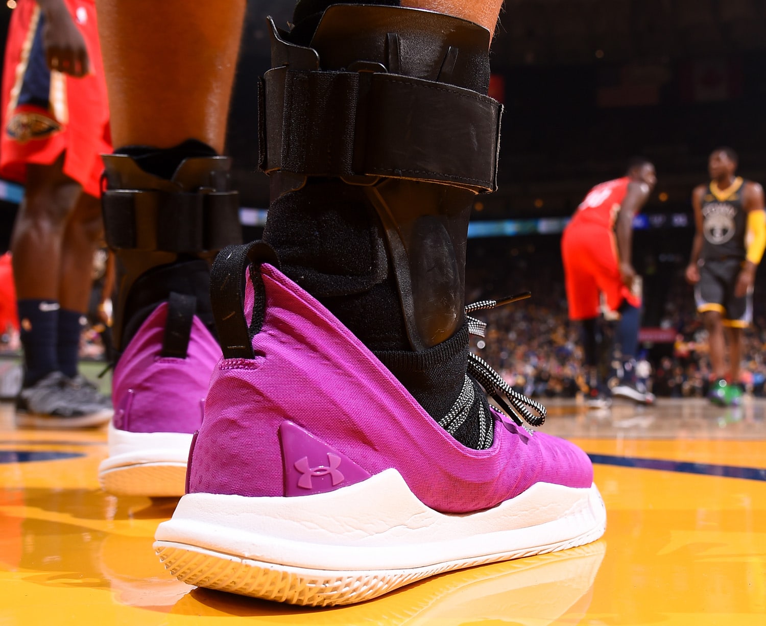 nba公认最好看的篮球鞋,nba常规赛球鞋上脚精选