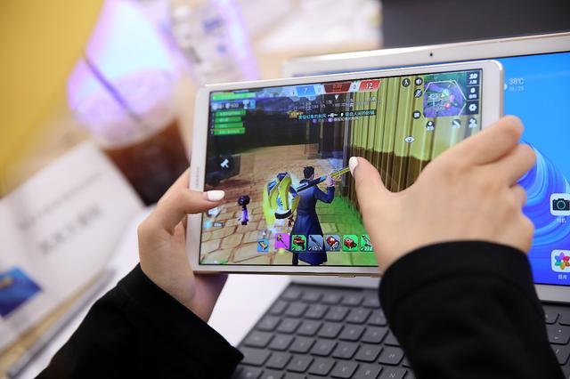 华为平板m6scm-w09是多少寸的,华为平板m6高能版具体有什么功能