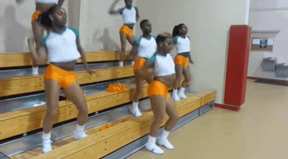 啦啦队服男,男啦啦队穿什么衣服