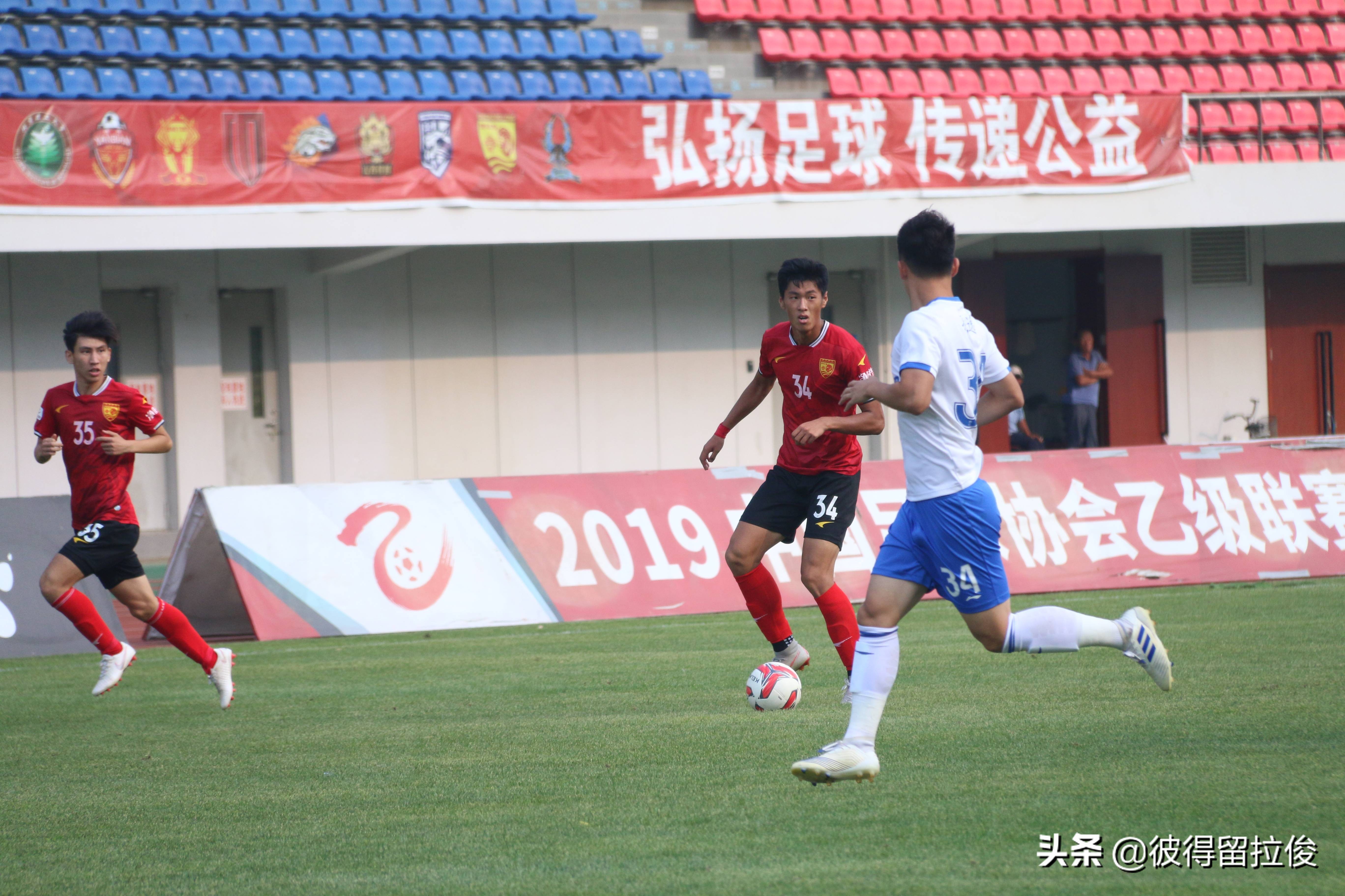 24骞翠腑鐢查潚宀涚孩鐙浣涘北姣斿垎,20-21璧涘闈掑矝绾㈢嫯