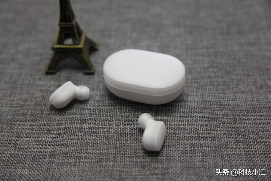 小米降噪耳机3vsairdots3pro,小米蓝牙耳机airdots青春版怎么戴