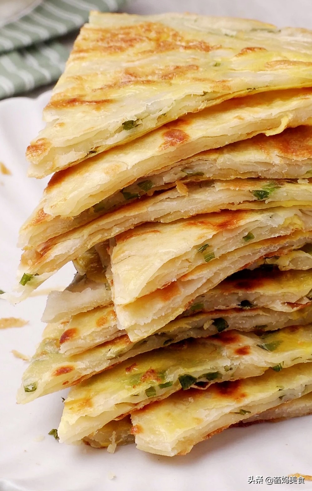 家常千层饼最家常的做法,营养早餐发面饼千层饼