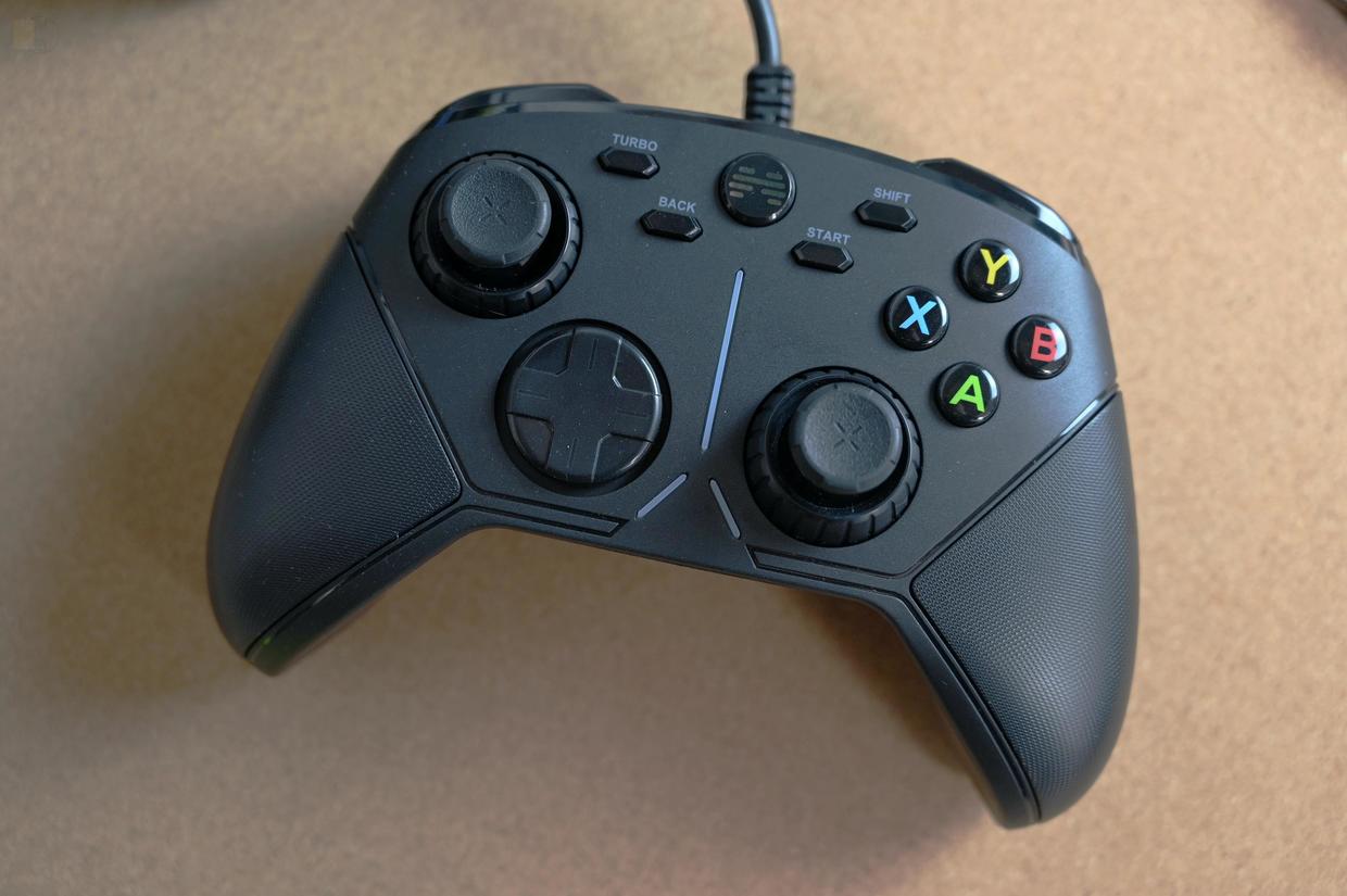 北通阿修罗3有线手柄怎么样,北通阿修罗3用的摇杆