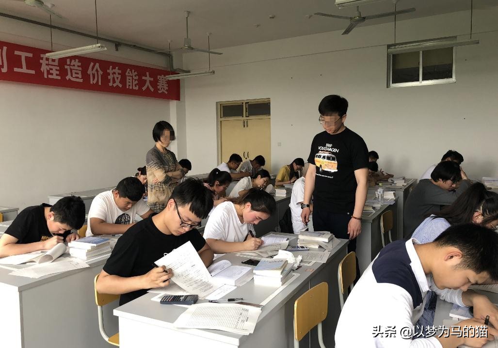 大专生就业率高的专业有哪些2020,选大专就业率高的有哪些专业