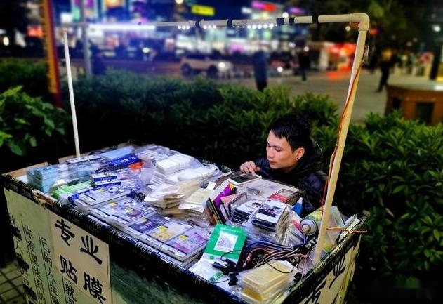 适合摆地摊的10种小商品,适合摆地摊的新颖小商品