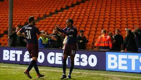 厄齐尔阿森纳2021-22赛季,阿森纳年轻小将