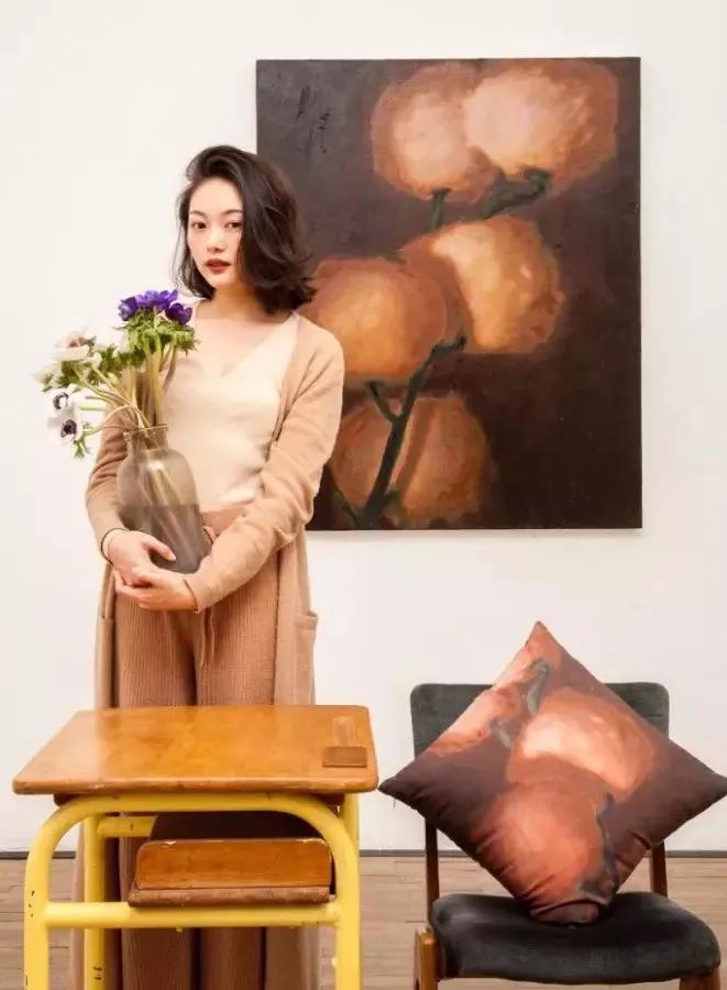 从京圈贵妇到全网嘲的Low咖，网红晚晚为什么会遭遇史诗级翻车？