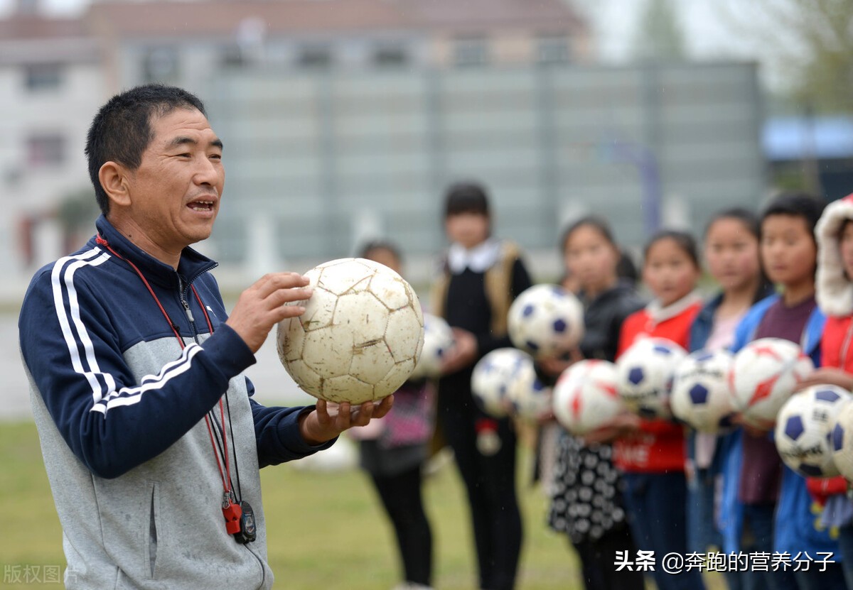 足球梦小片段怎么写,小小足球梦完整视频