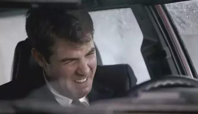 大学生怎样才能月入两万,大二男学生如何月入过两万