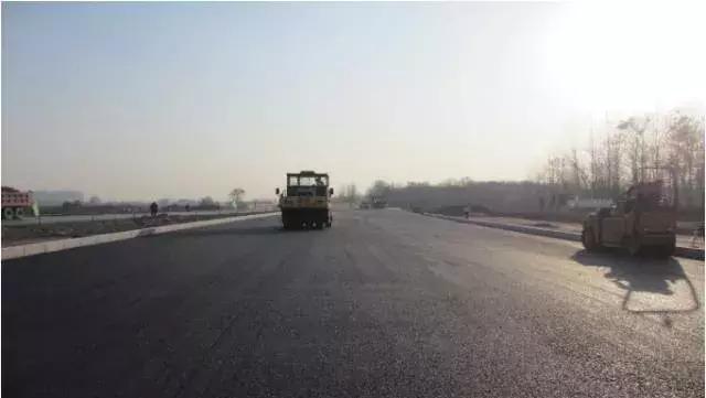 公路工程常见质量通病防治手册,市政公路质量通病手册