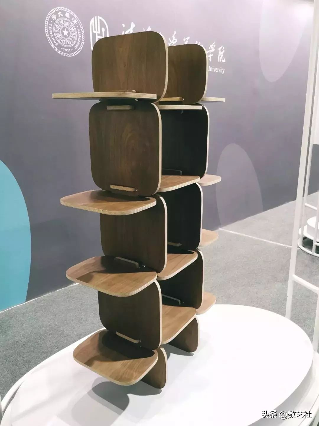 设计现代化智能新款动车,最具设计感的动车