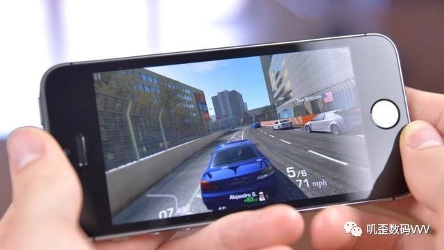 现在iphone5s还能用几年,iphone5s还能再用几年