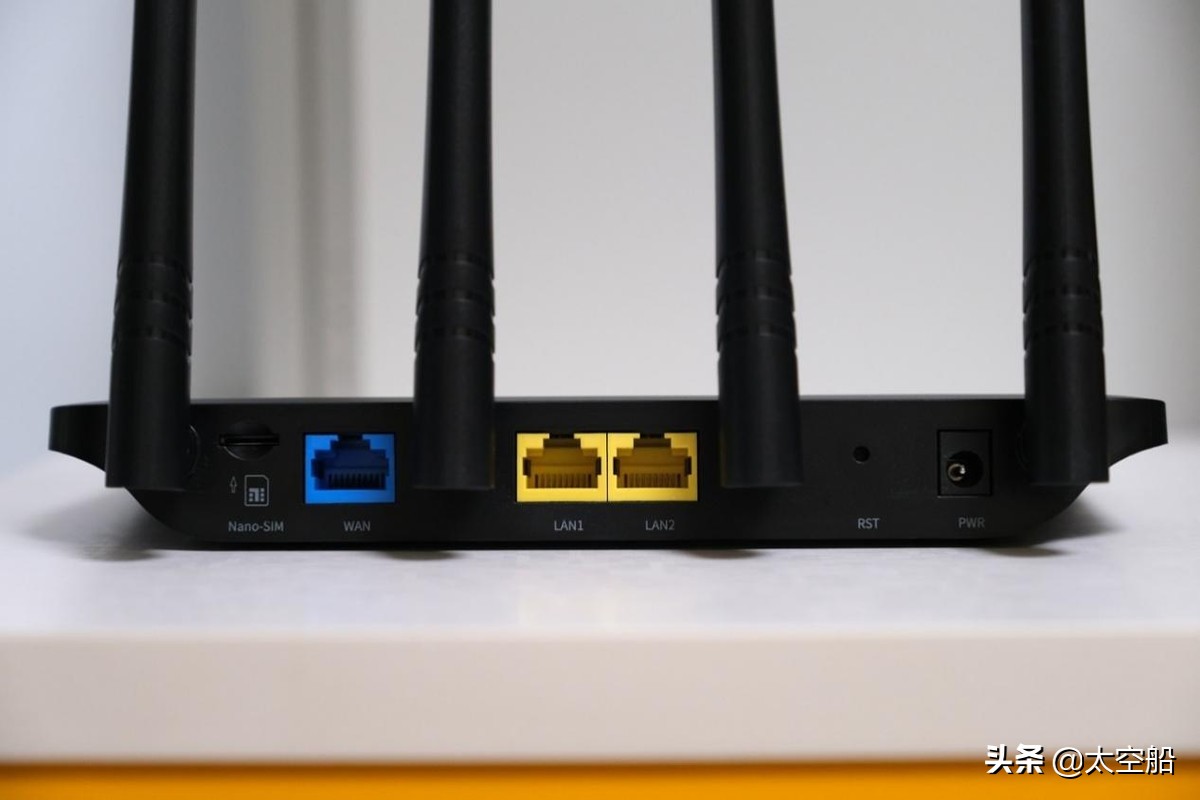 蒲公英x4c路由器可以插5g卡吗,蒲公英x4c路由器插卡即享高速网络