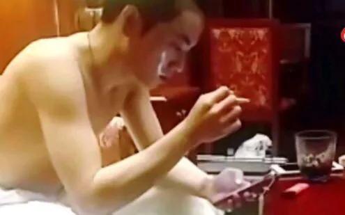 整容、劈腿、被喊老公？华晨宇被圈外女猛锤，人设崩塌