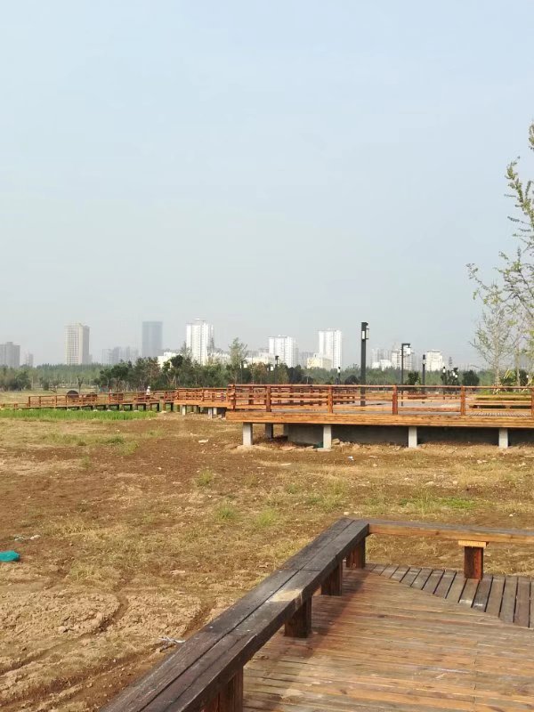 历史和未来,夹心层未央宫简介