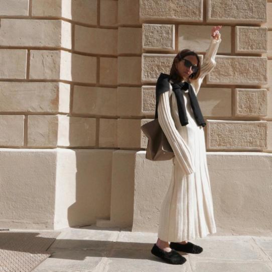 穿衣服打结小技巧,衣服打结穿搭技巧