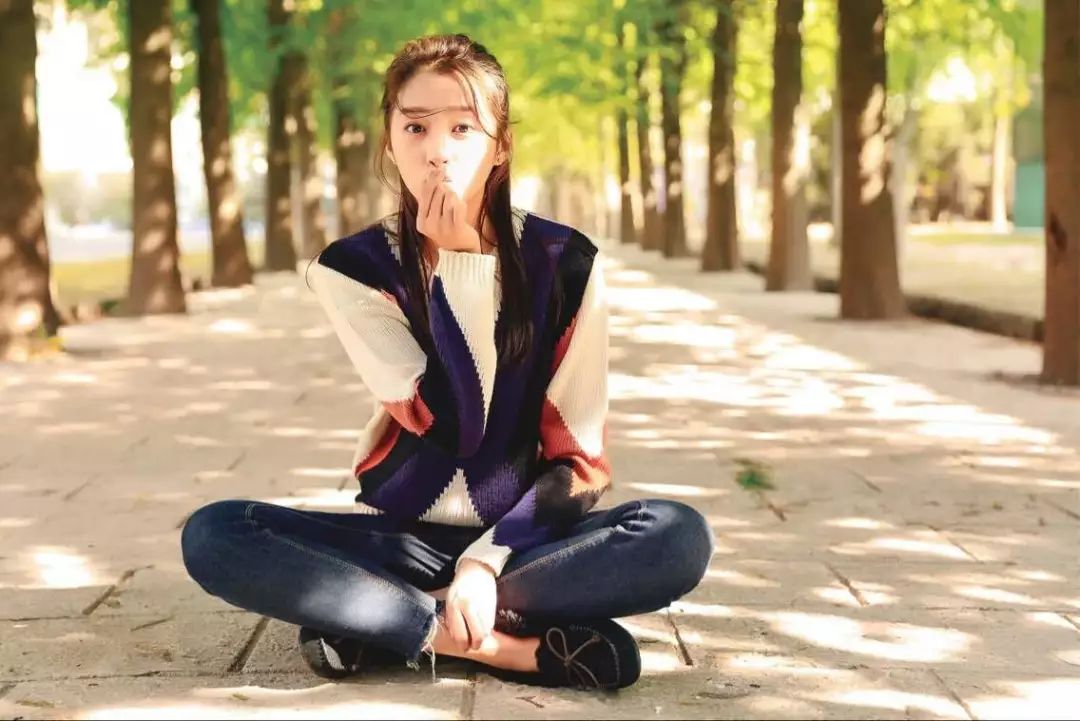 杨超越同款眼霜,老姐姐下跪