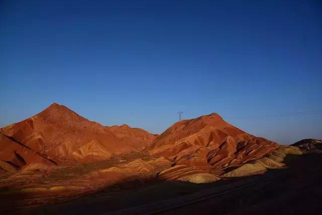 她的美是你无法企及的,她的美是不可方物的美