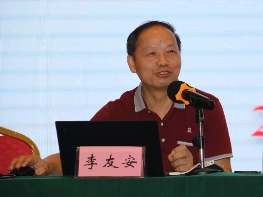 上井冈传承火种守初心，下豫章接续奋斗图新志——学校井冈山拓展培训活动纪实