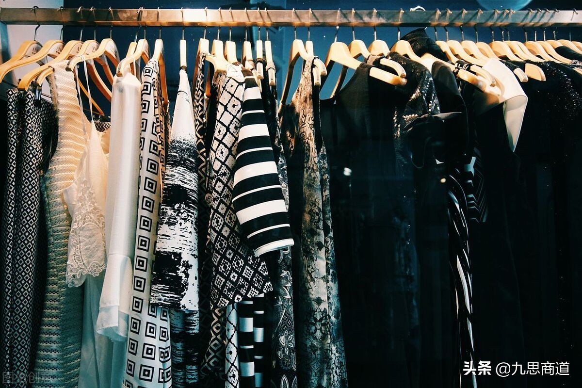五个方法助你开一家赚钱的服装店,服装店怎么三个月赚30万