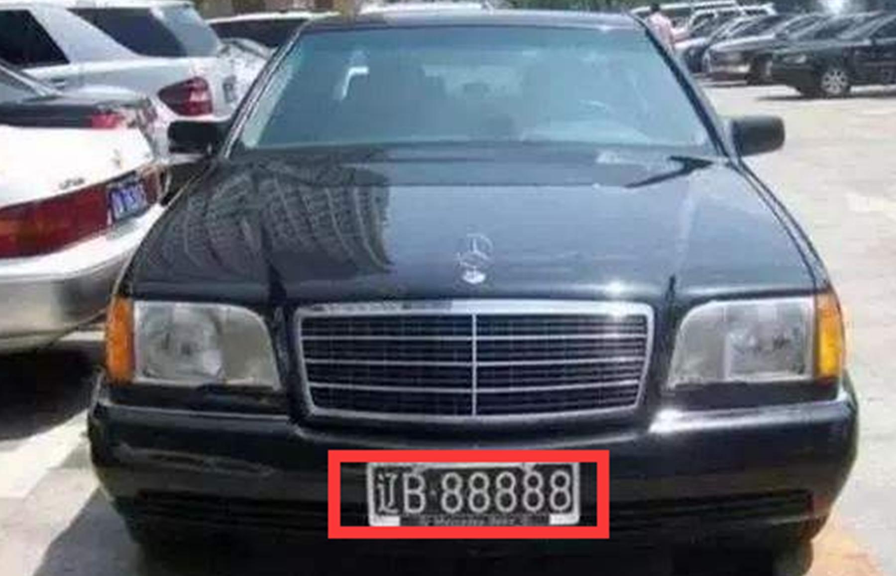 深度解读王健林因何跌落首富神坛,王健林在万达断臂求生时说什么