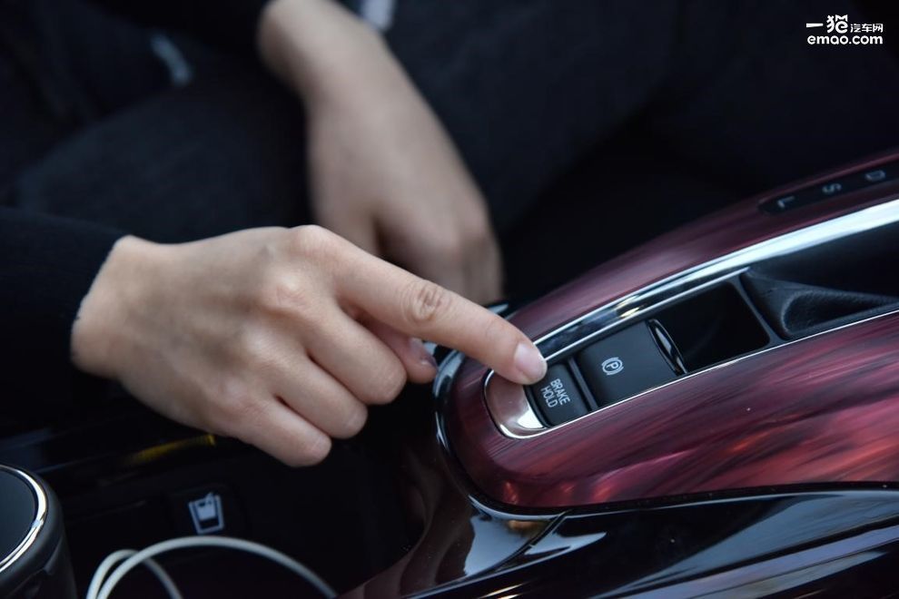 东风本田xr-v空间评测,稳扎稳打试驾东风本田新款xr-v