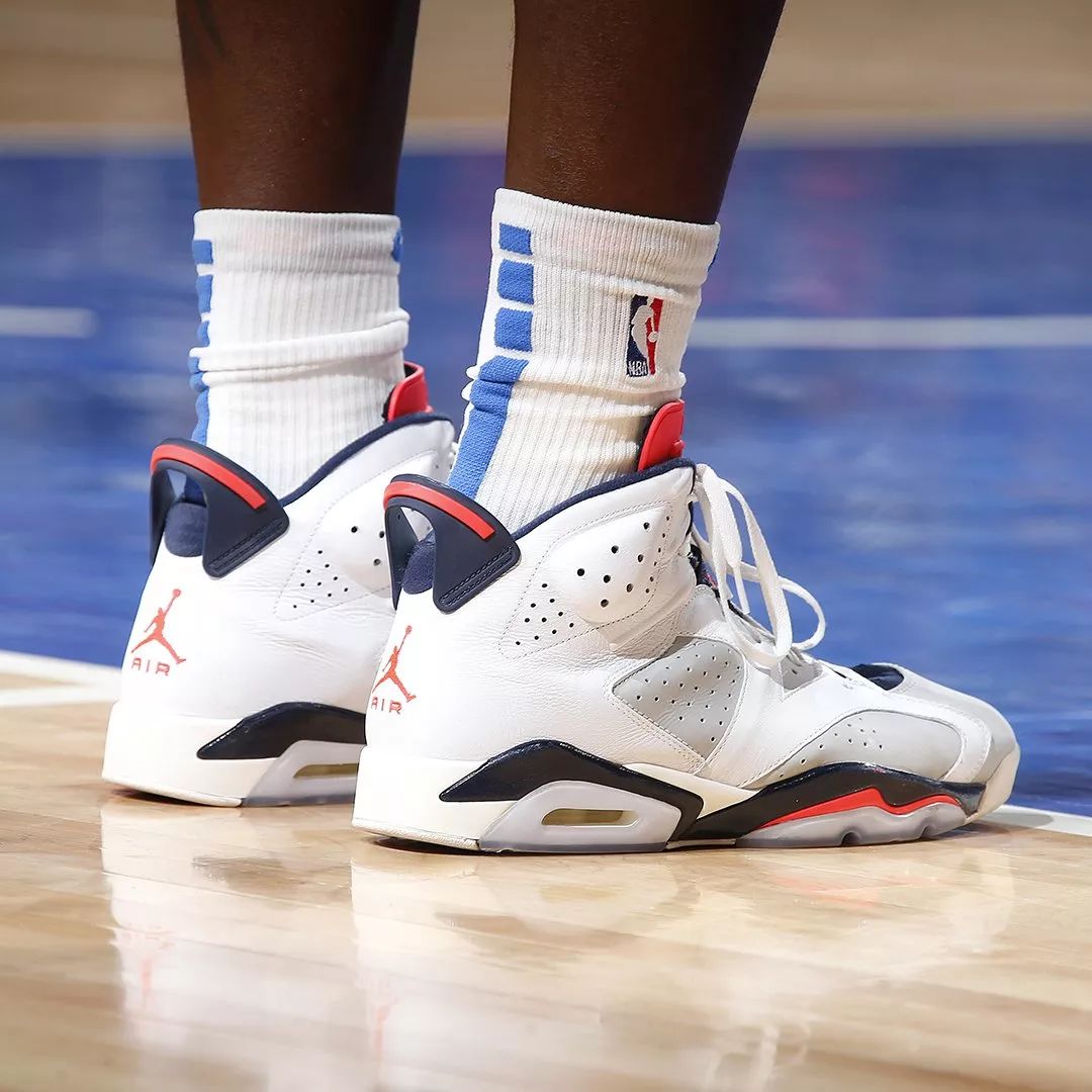 WEN赛场｜科比詹姆斯杜兰特复古战靴层出不穷你会pick哪款？