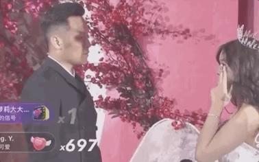 21岁韩安冉整容34次,21岁韩安冉整容35次