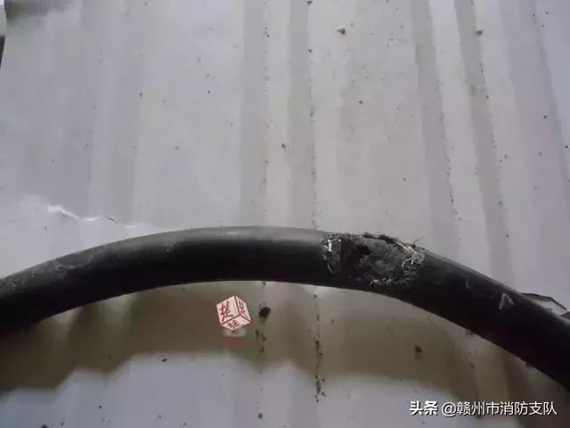 6楼发生火灾时正确的逃生方法,十六楼发生火灾应该向上安全逃生